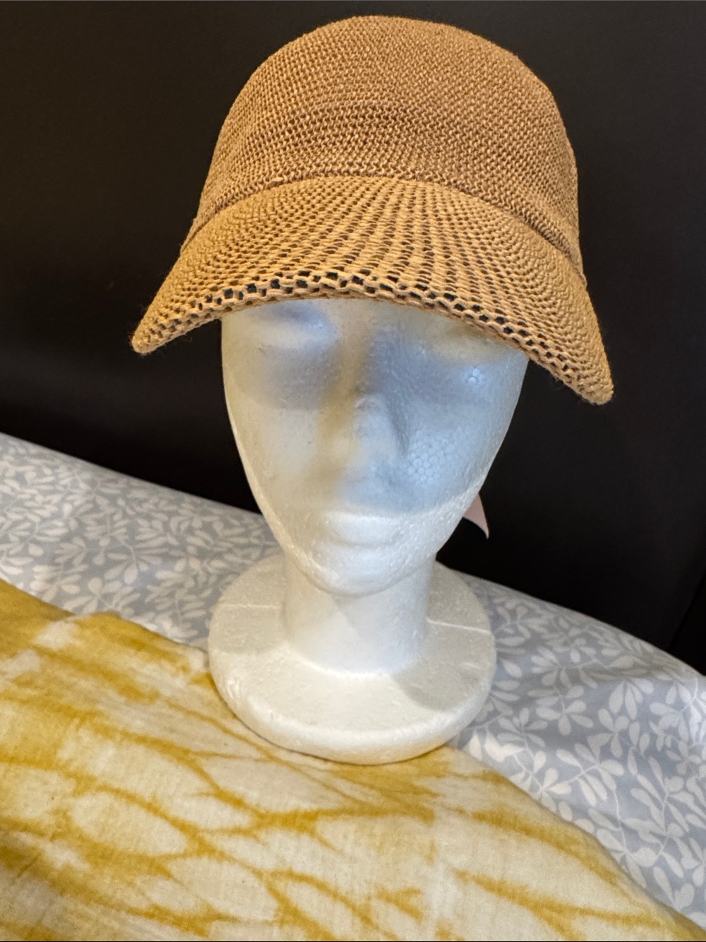 Woven Knit Visor Cap - Women's Tan
